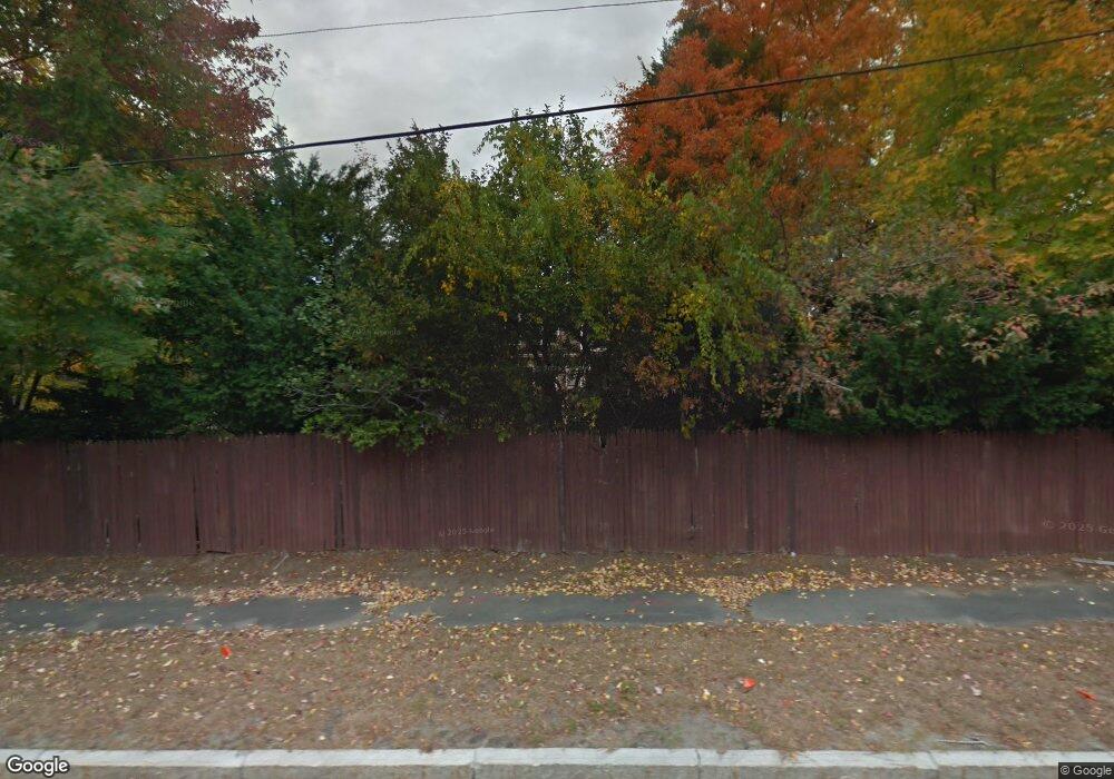 679 Worcester St unit 1, Wellesley, MA 02481 - photo 1