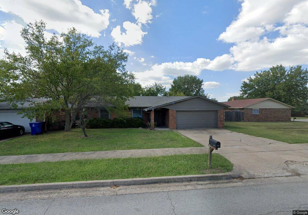 2504 S Poplar Ave, Broken Arrow, OK 74012 - photo 1