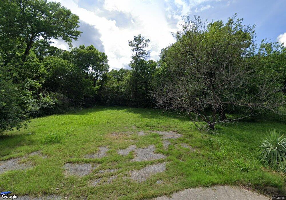 831 G St NE, Ardmore, OK 73401 - photo 1