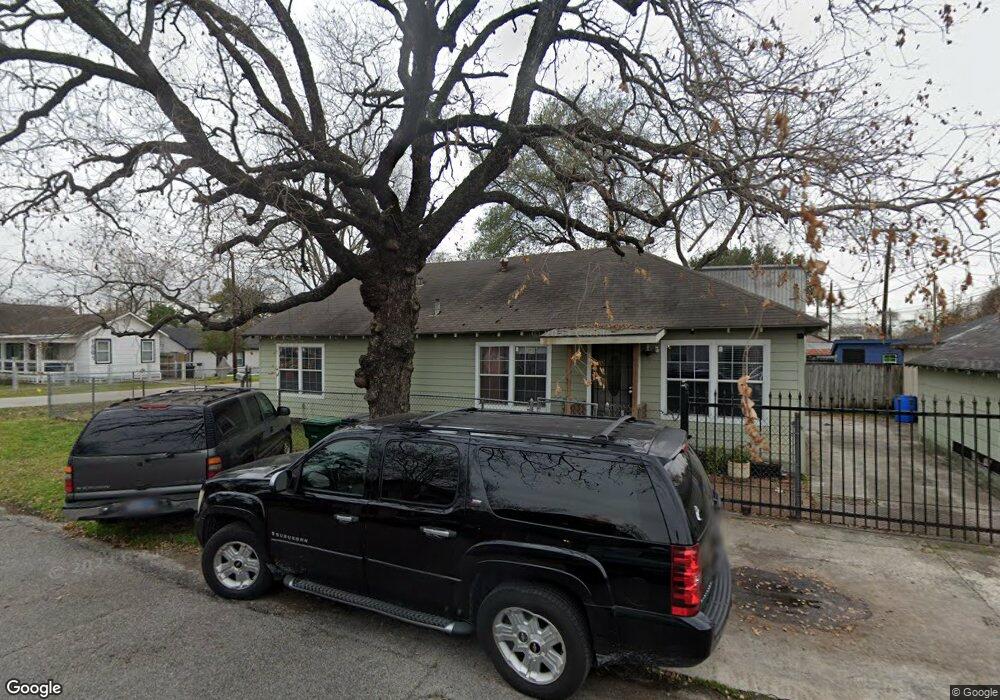 1502 Enid St, Houston, TX 77009 - photo 1