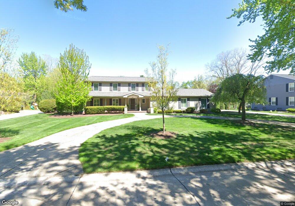 2859 Woodcreek Way, Bloomfield Hills, MI 48304 - photo 1