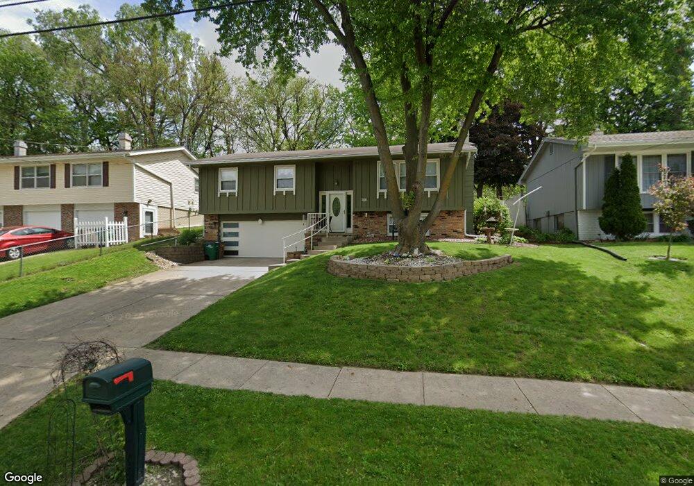 2015 64th St, Windsor Heights, IA 50324 - photo 1