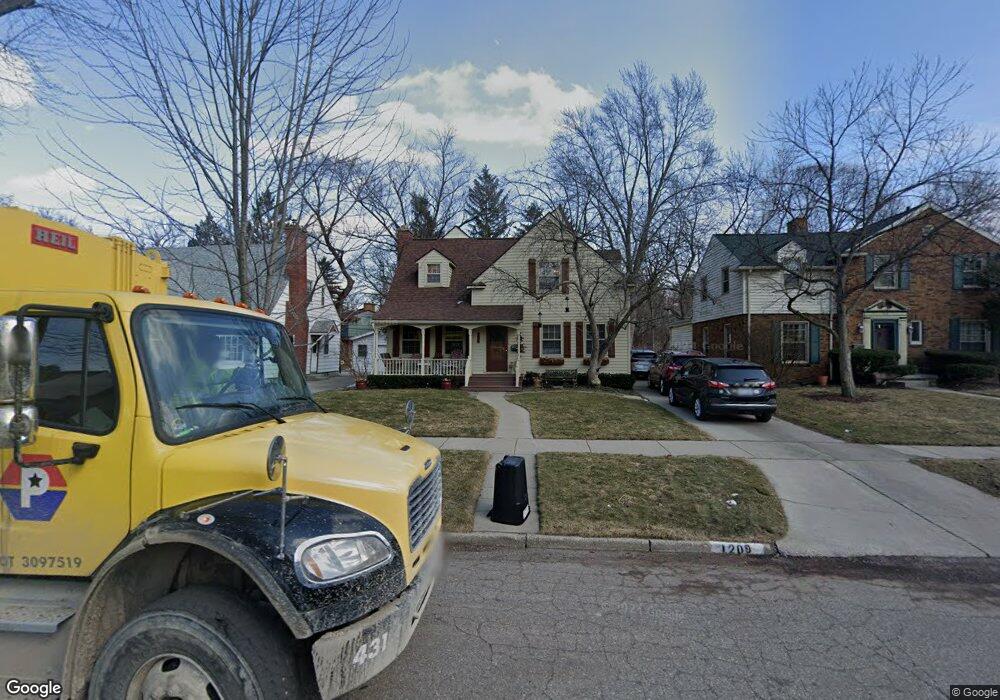 1209 Kensington Ave, Flint, MI 48503 - photo 1