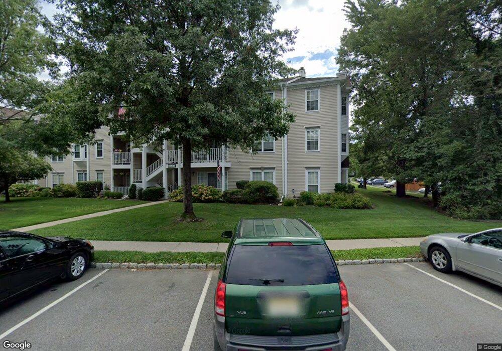 214 Larch Ln, Mahwah, NJ 07430 - photo 1