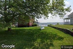 56 Cliff Ave, Portsmouth, RI 02871