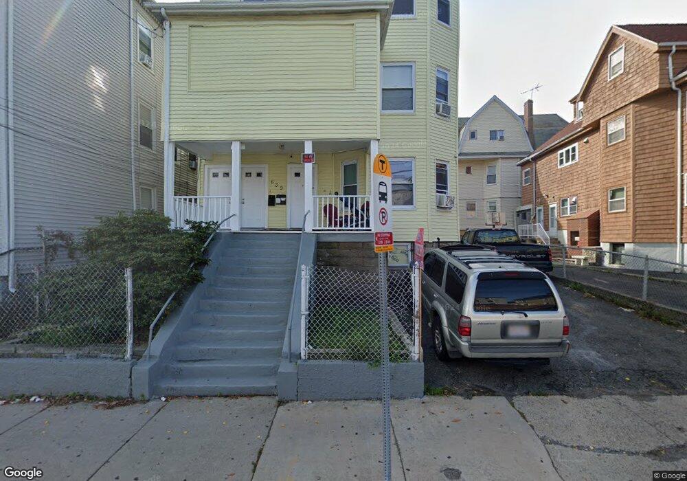 639 Beach St, Revere, MA 02151 - photo 1