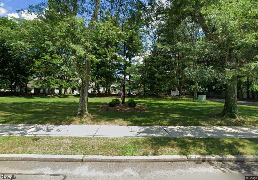 12 Eakens Ct, Mahwah, NJ 07430 - photo 1