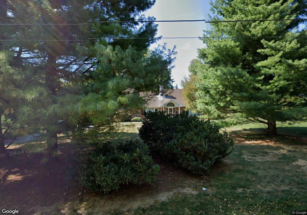 943 Jones Rd, Conshohocken, PA 19428 - photo 1