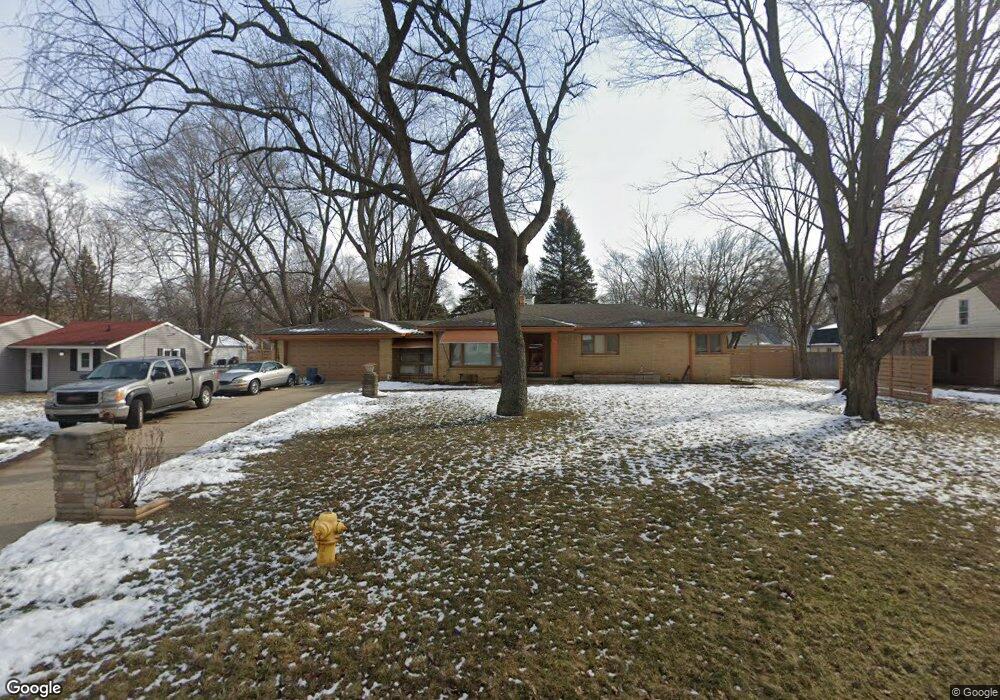 3101 Circle Dr, Flint, MI 48507 - photo 1
