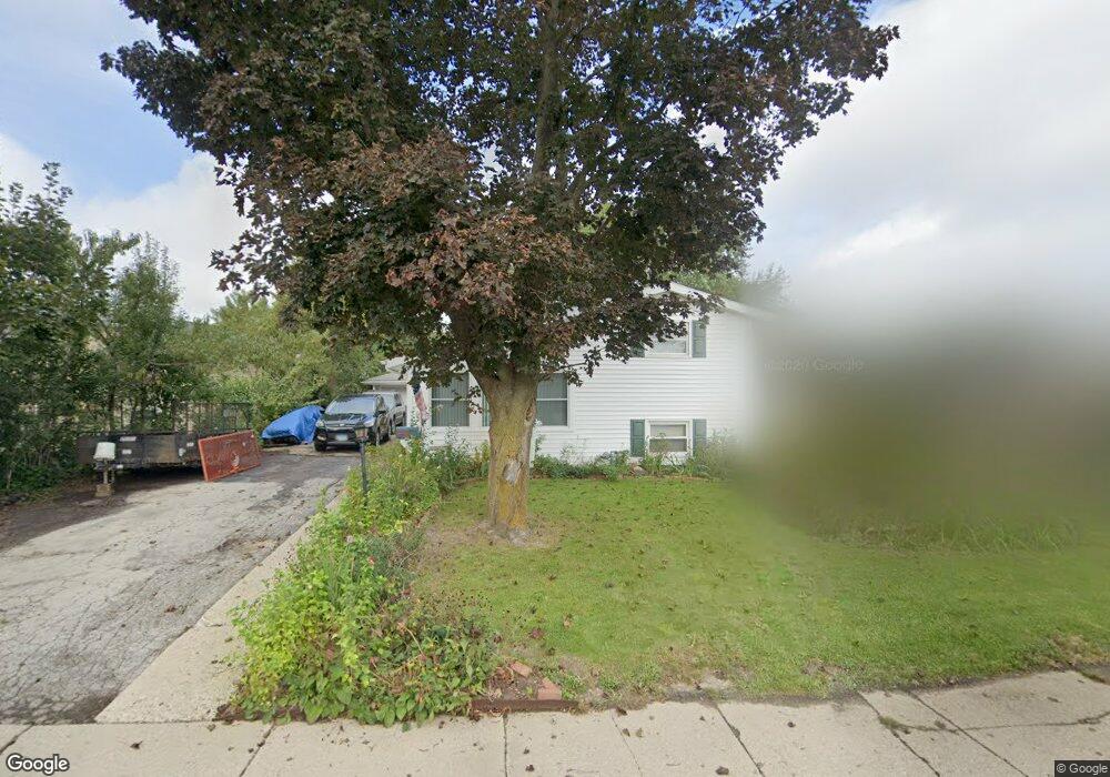 1246 Navajo Dr unit 5, Carpentersville, IL 60110 - photo 1