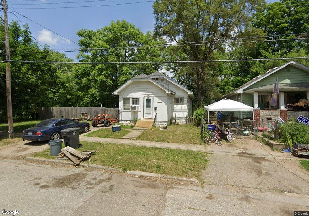 1523 Arizona Ave, Flint, MI 48506 - photo 1