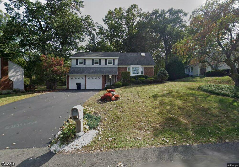 11 Oaktree Ln, Schenectady, NY 12309 - photo 1