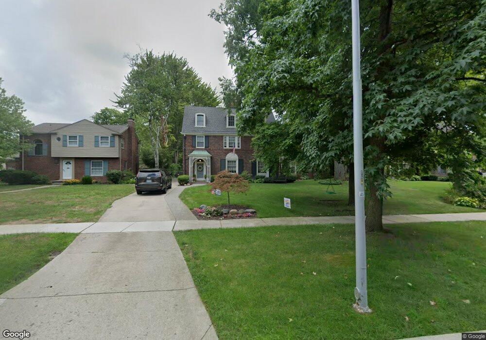 1170 Balfour St, Grosse Pointe Park, MI 48230 - photo 1