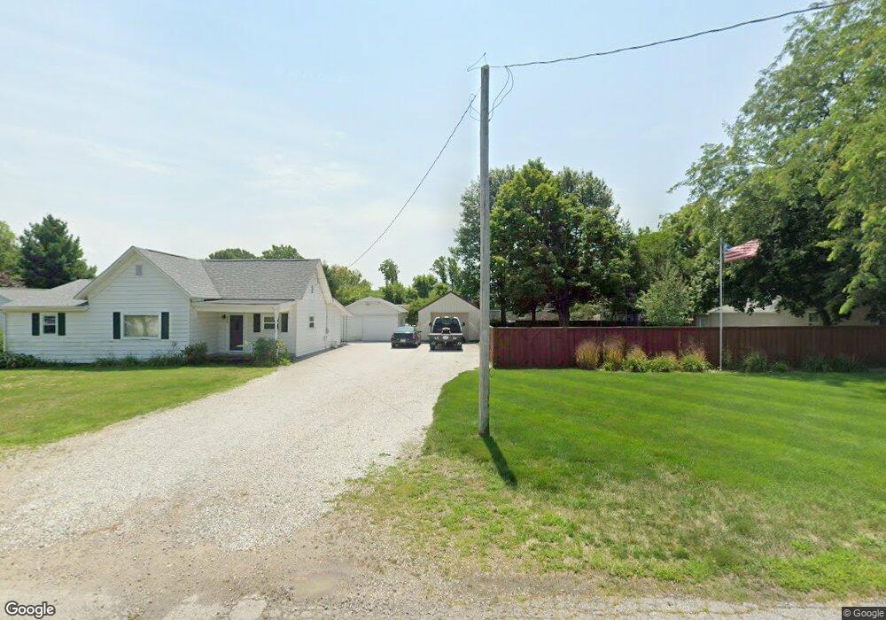 904 E 8th St, Fowler, IN 47944 - photo 1