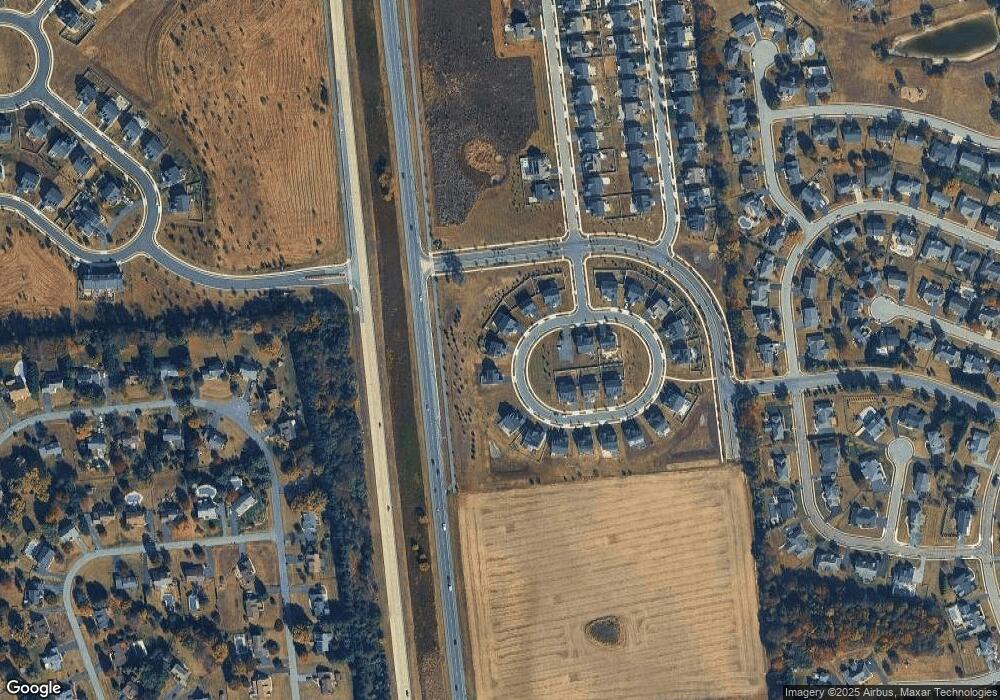 335 Appleford Cir, Bear, DE 19701 - photo 1