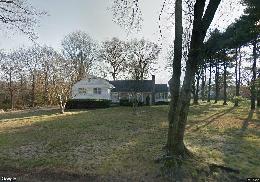 8 Stanton Rd, Darien, CT 06820 - photo 1