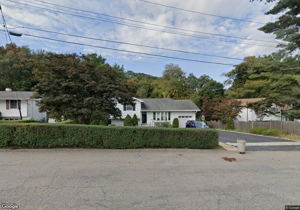 31 Wheeler Dr, Cortlandt Manor, NY 10567 - photo 1