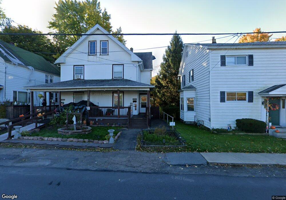 3306 1/2 Olyphant Ave, Scranton, PA 18509 - photo 1