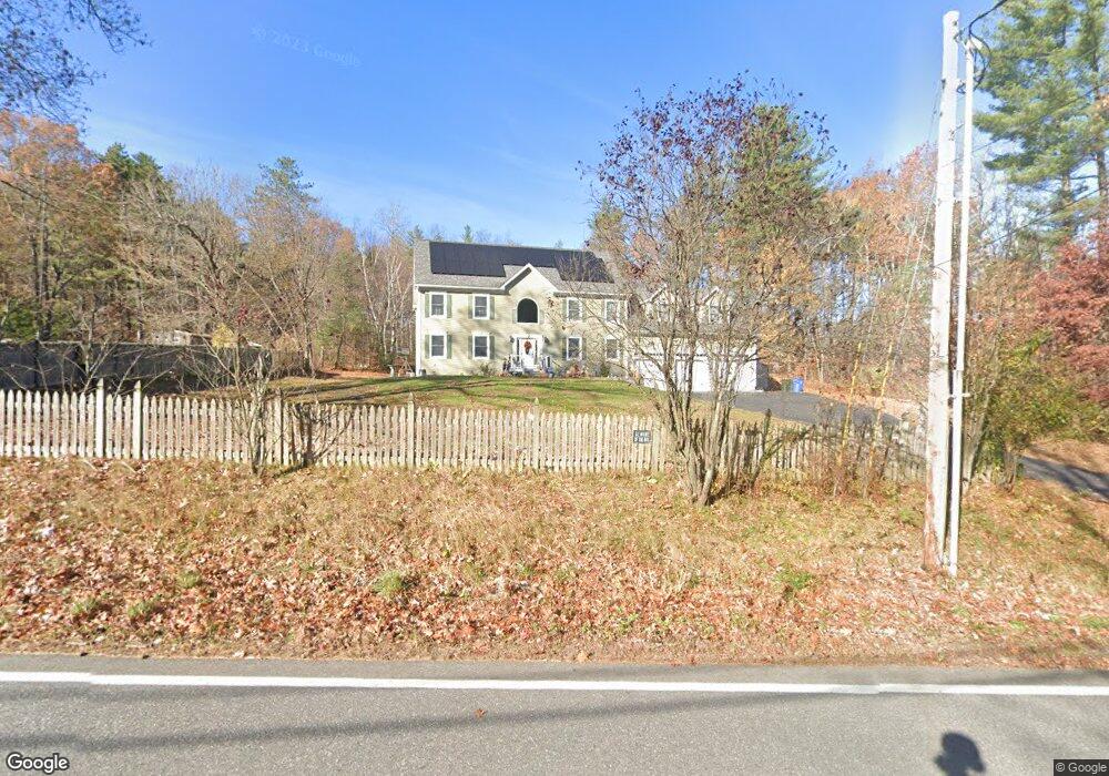 70 Hall Rd, Londonderry, NH 03053 - photo 1