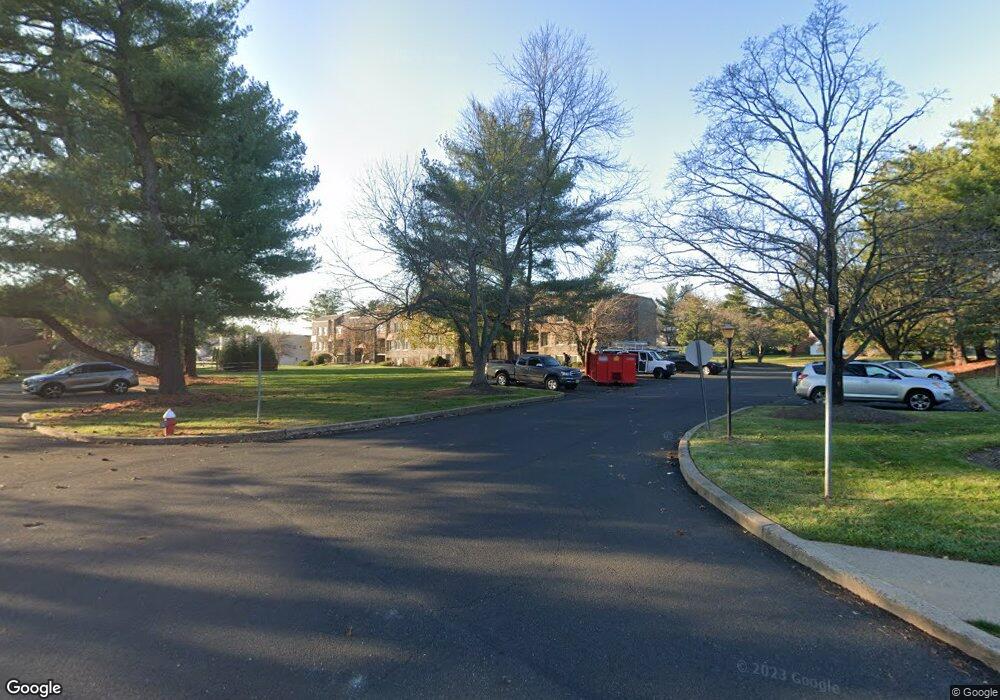 113 Leedom Way unit 113, Newtown, PA 18940 - photo 1