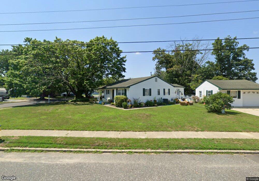 16 Jefferson Ave, Somers Point, NJ 08244 - photo 1