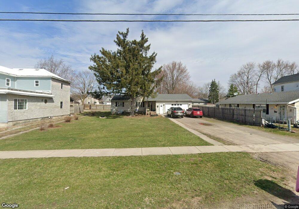 134 Monroe Ave, Findlay, OH 45840 - photo 1