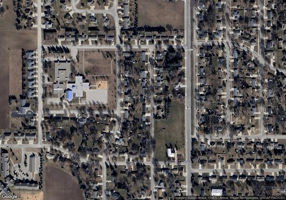 2102 13th St SW, Austin, MN 55912 - photo 1