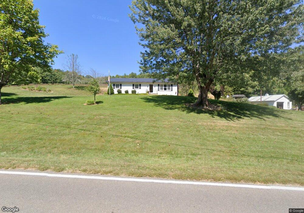 726 Cranberry Springs Rd, Fleetwood, NC 28626 - photo 1