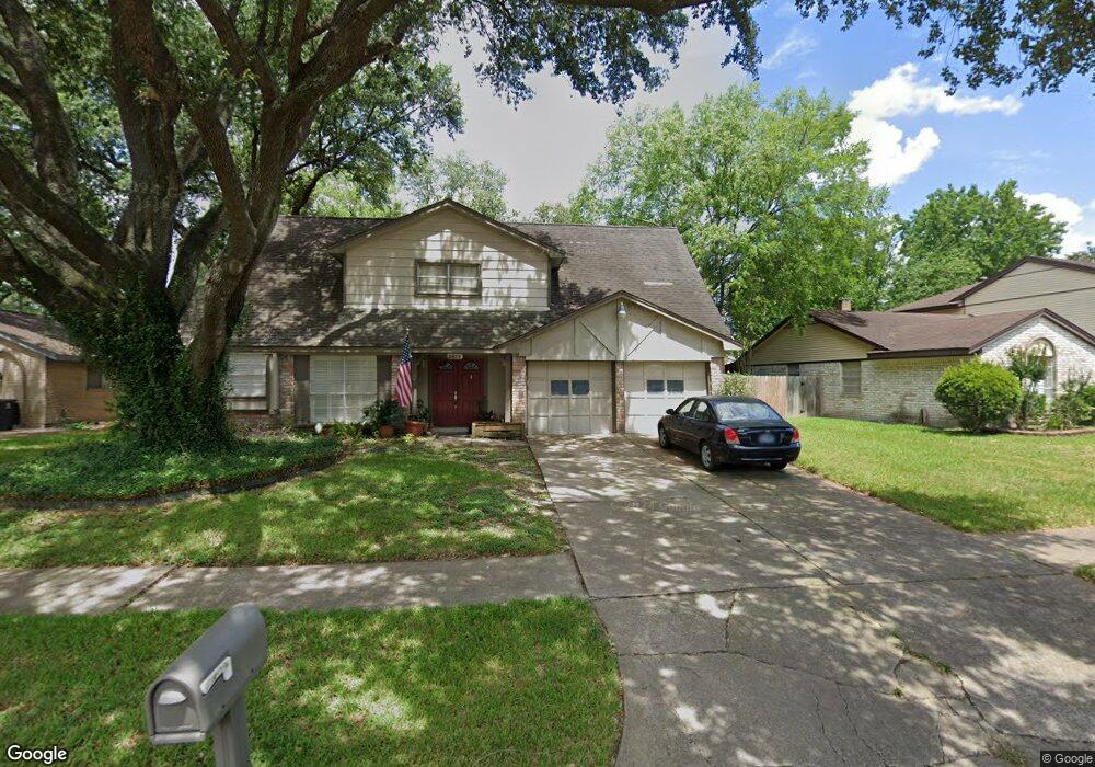 5614 Long Creek Ln, Houston, TX 77088 - photo 1