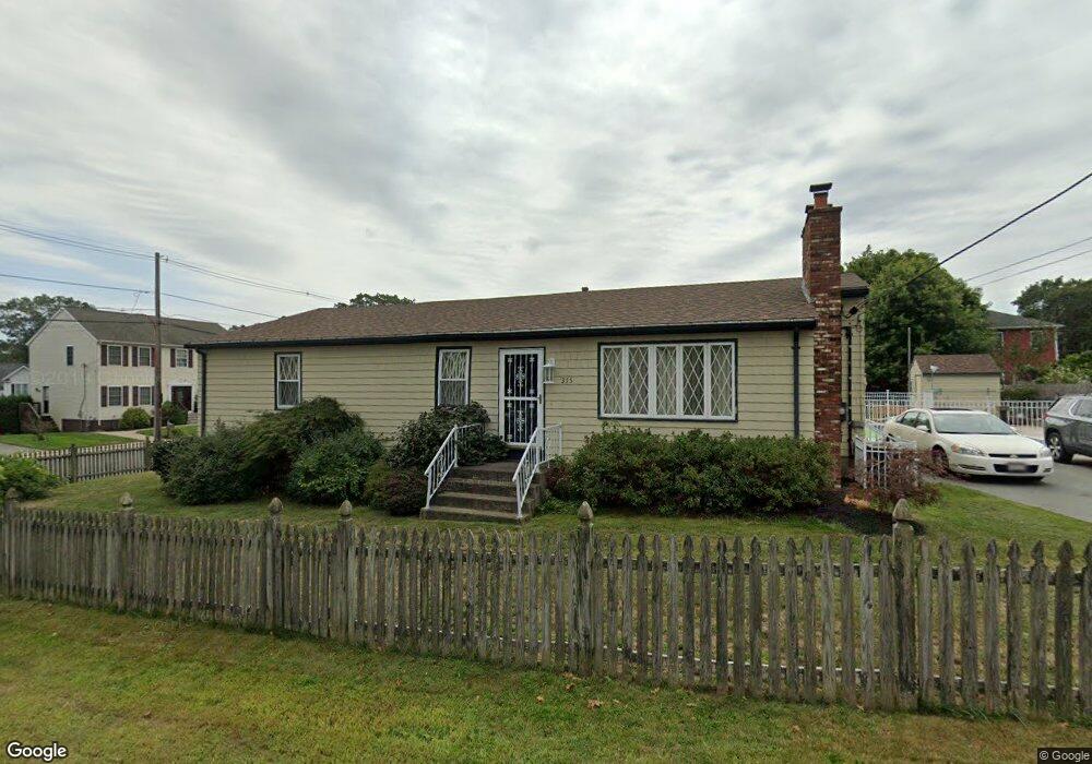 375 Frost St, Fall River, MA 02721 - photo 1