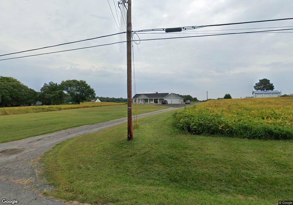 3671 Clydesdale Rd, Edgewater, MD 21037 - photo 1