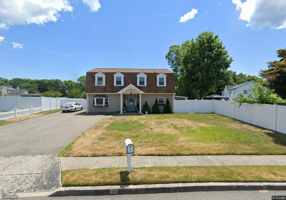 66 Spiral Rd, Holtsville, NY 11742 - photo 1