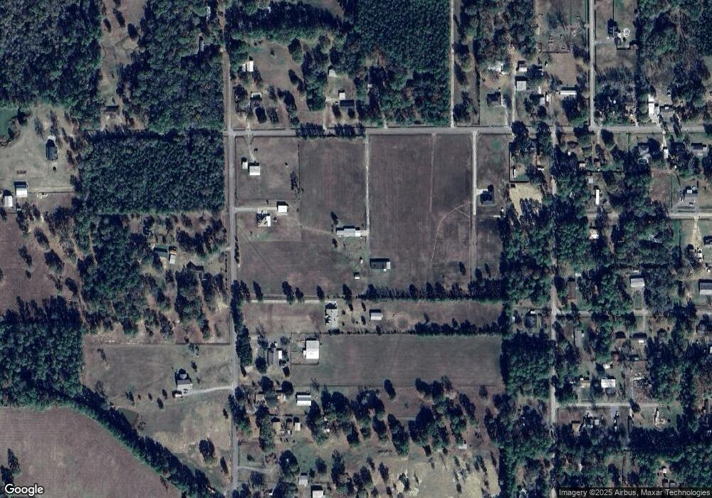 590 W Circle Dr, Vidor, TX 77662 - photo 1