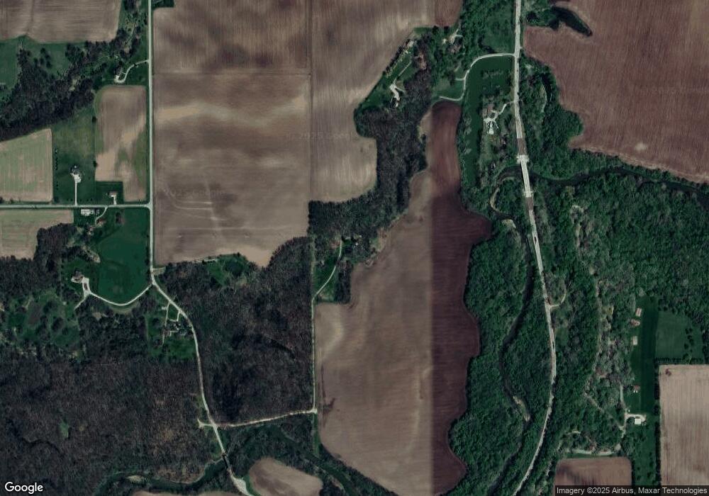 18716 1990 East St, Princeton, IL 61356 - photo 1