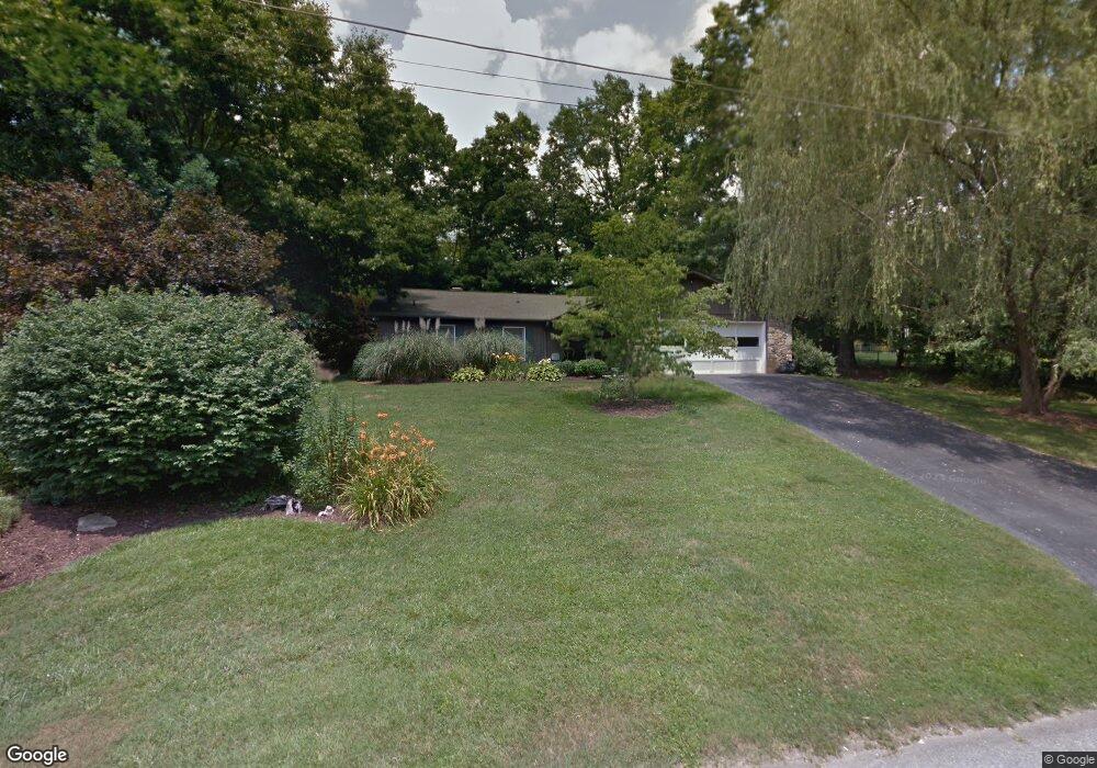 137 Greenfield Ln, Hendersonville, NC 28792 - photo 1