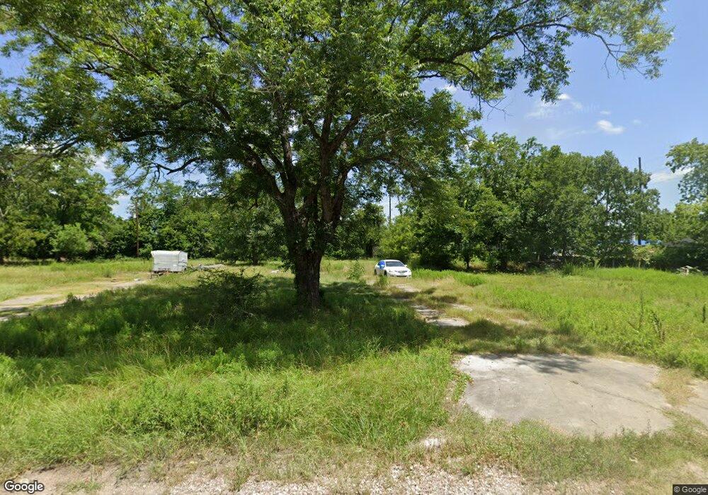 315 Pecan Dr, Magnolia, TX 77355 - photo 1