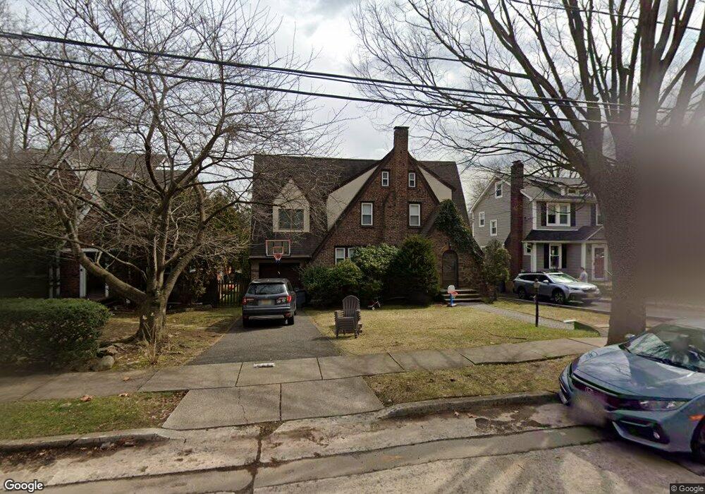 1337 Princeton Rd, Teaneck, NJ 07666 - photo 1