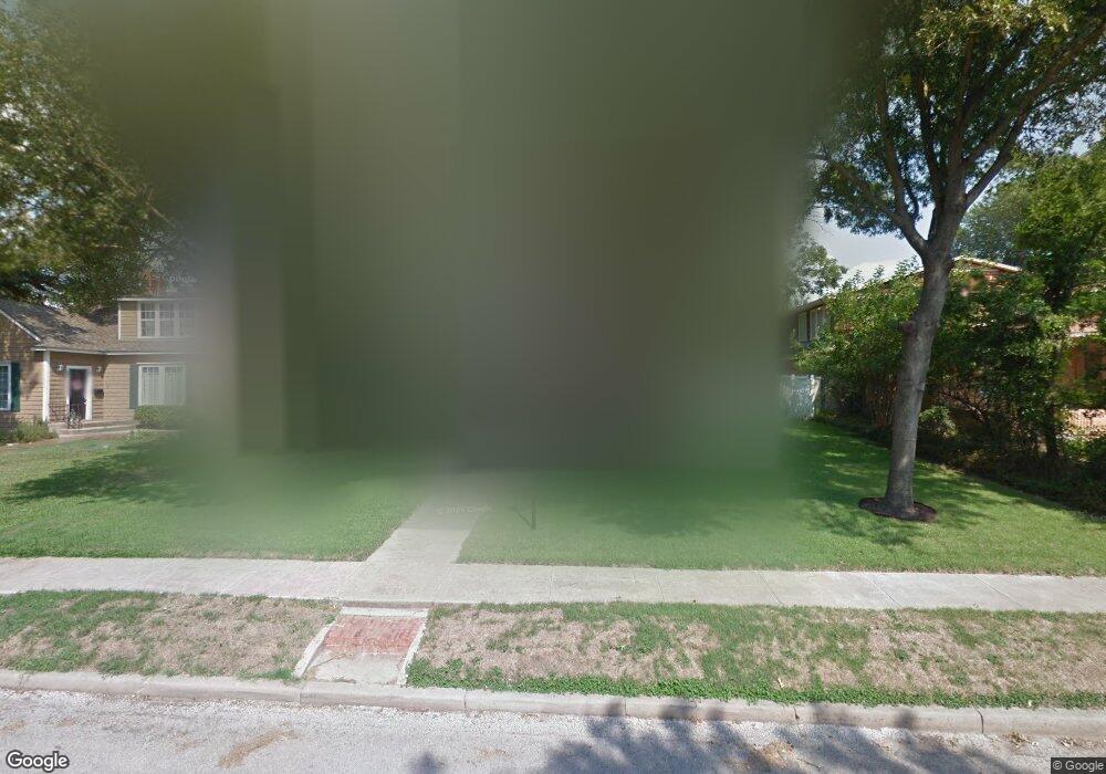 708 S Denton St, Gainesville, TX 76240 - photo 1