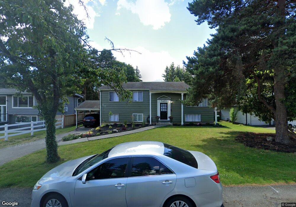 7425 NE 143rd St, Bothell, WA 98011 - photo 1