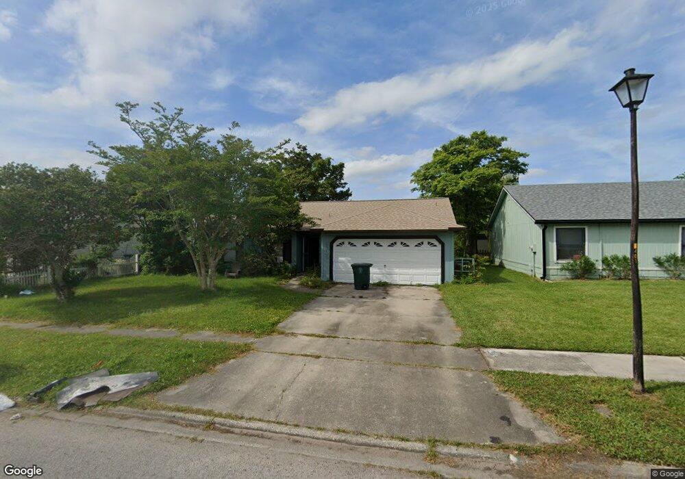 8339 Spicewood Dr, Jacksonville, FL 32216 - photo 1