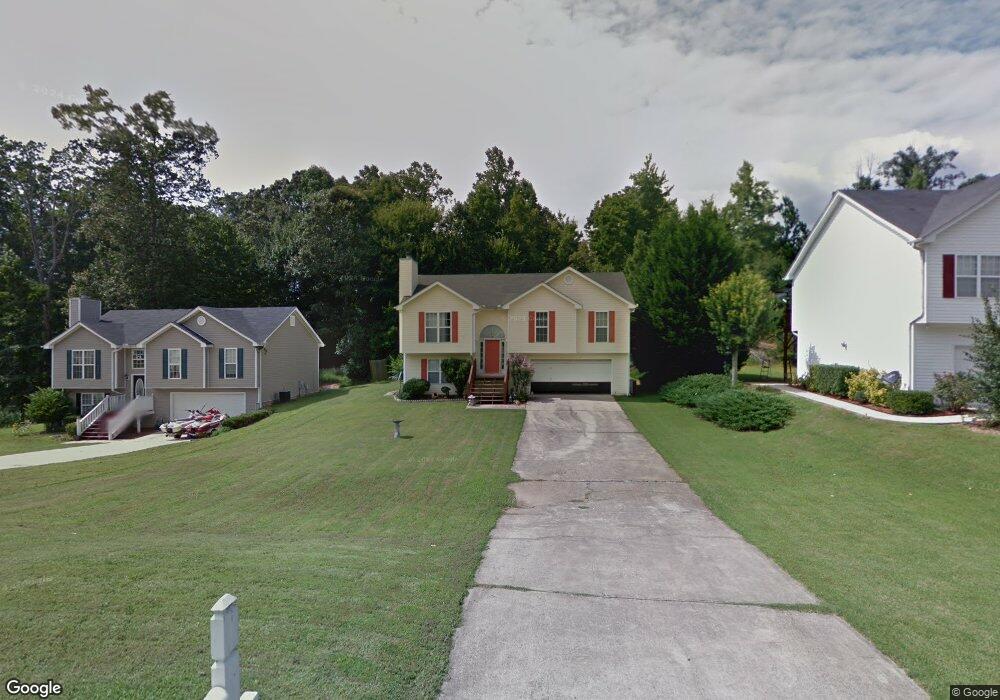 3840 Valley Creek Dr, Flowery Branch, GA 30542 - photo 1