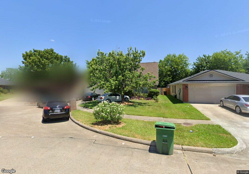 9207 Misty Vale Dr, Houston, TX 77075 - photo 1