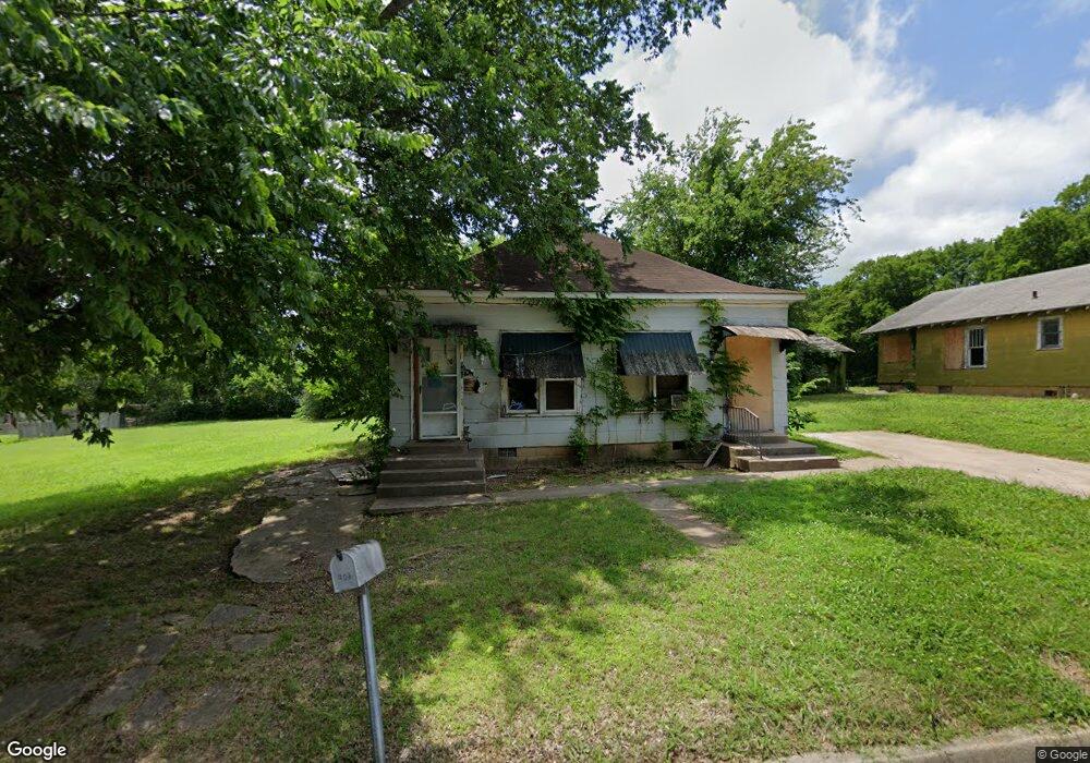 904 Roff St, Ardmore, OK 73401 - photo 1