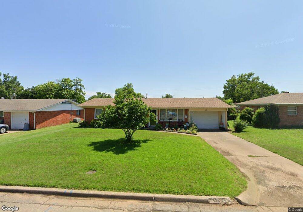 1013 E 10th St, Cushing, OK 74023 - photo 1