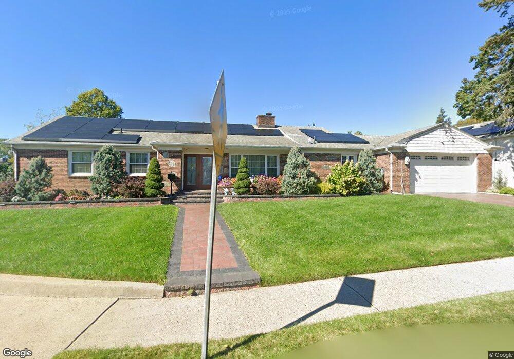 5 Edgegrove St, Edison, NJ 08837 - photo 1