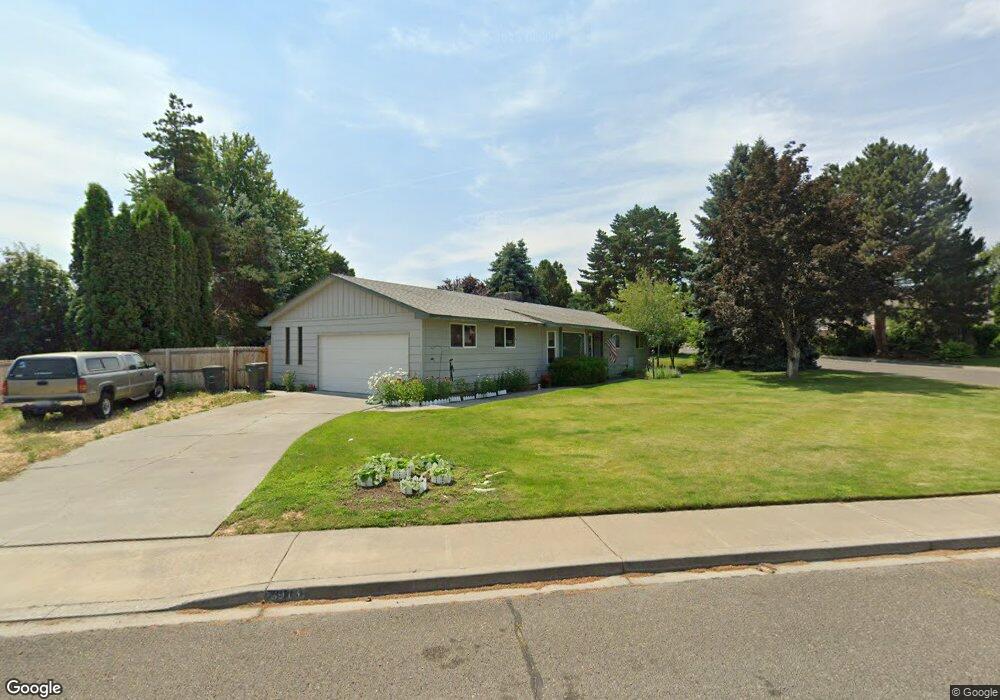 3913 W 17th Ave, Kennewick, WA 99338 - photo 1