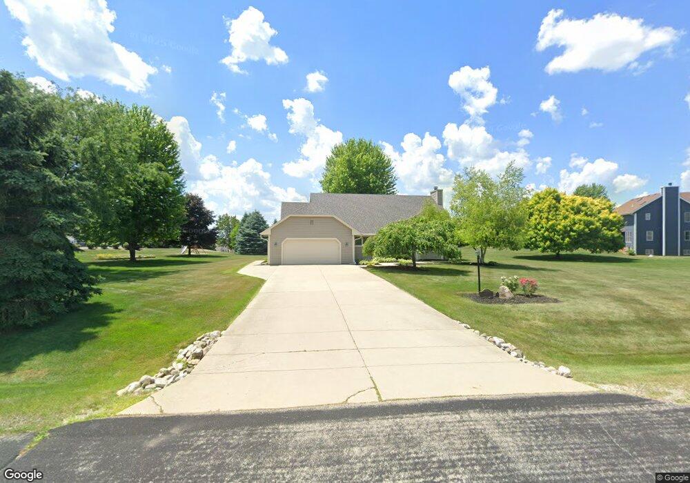 W278N5511 Hanover Hill Rd, Sussex, WI 53089 - photo 1