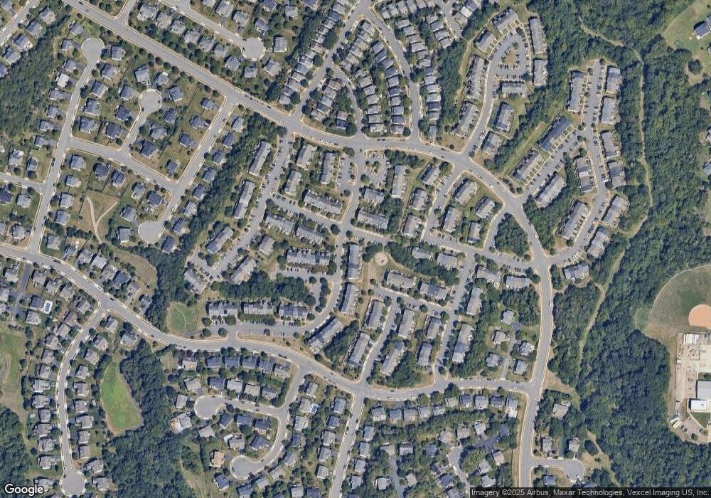 8911 Benchmark Ln, Bristow, VA 20136 - photo 1