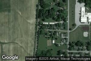 3 Maxine Ln, Roachdale, IN 46172