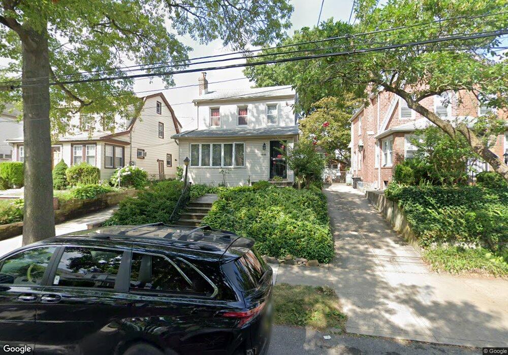 43-56 171st St, Flushing, NY 11358 - photo 1